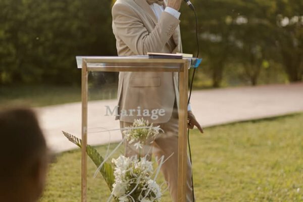 Officiant